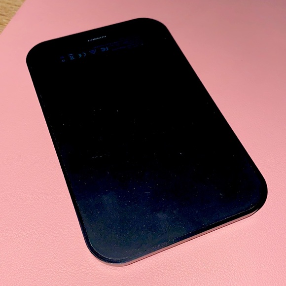 Mophie Wireless charging pad for smartphones - Picture 2 of 2